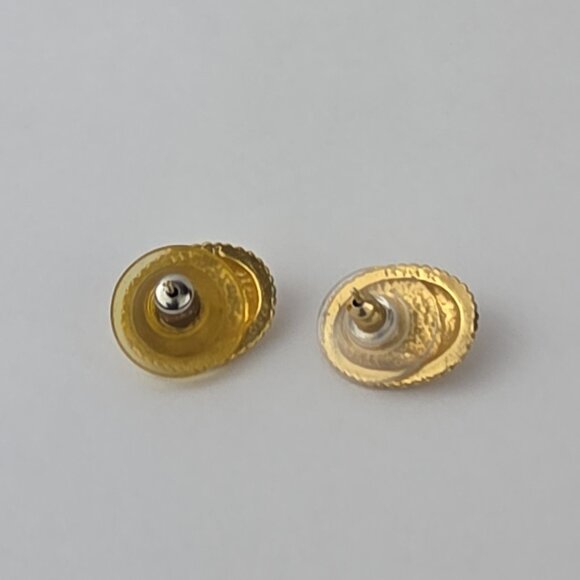 MHR Vintage Gold-Tone Red Glass Designer Clip on Earrings Signed MHR - Picture 2 of 4